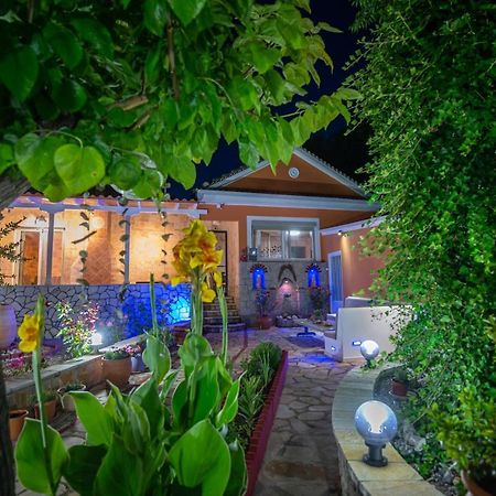 Rock Garden Villa Marantochori Екстер'єр фото