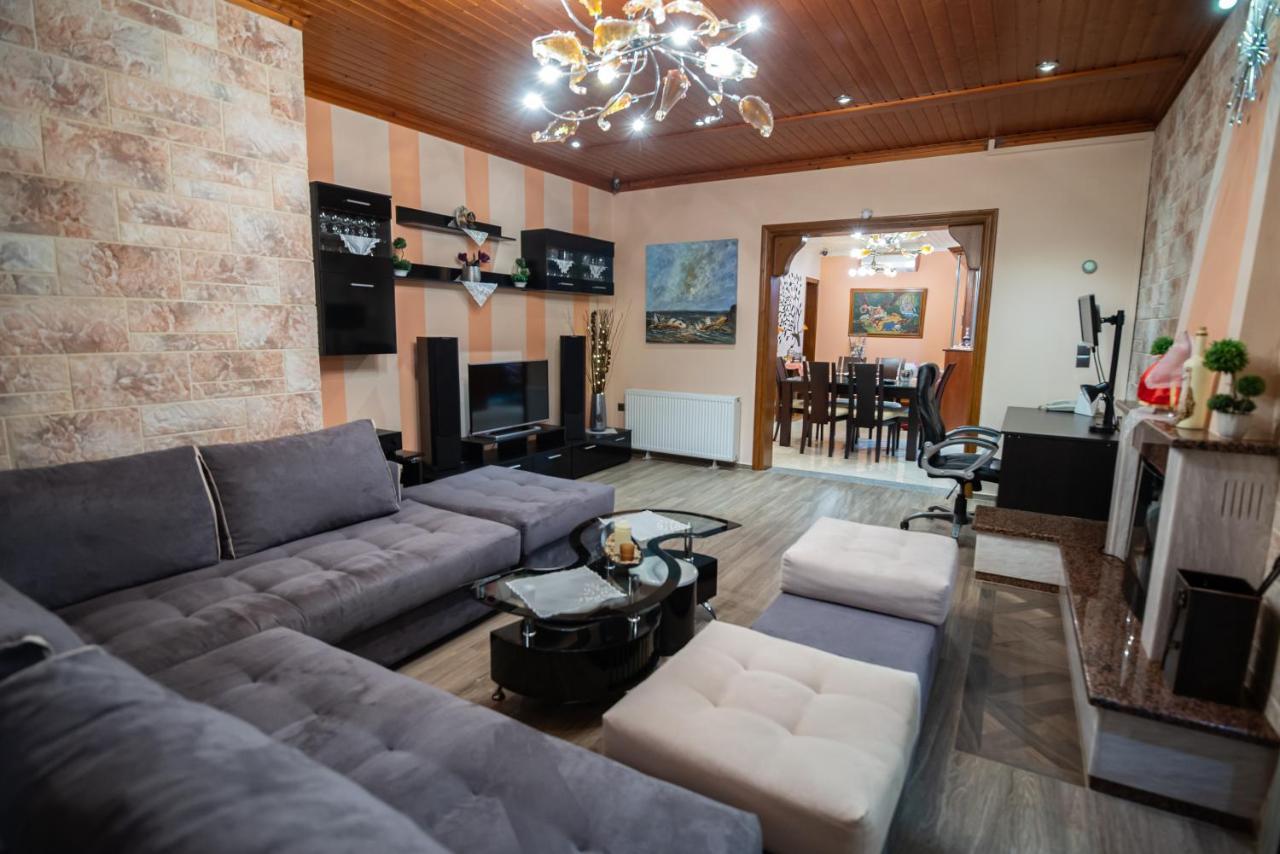 Rock Garden Villa Marantochori Екстер'єр фото