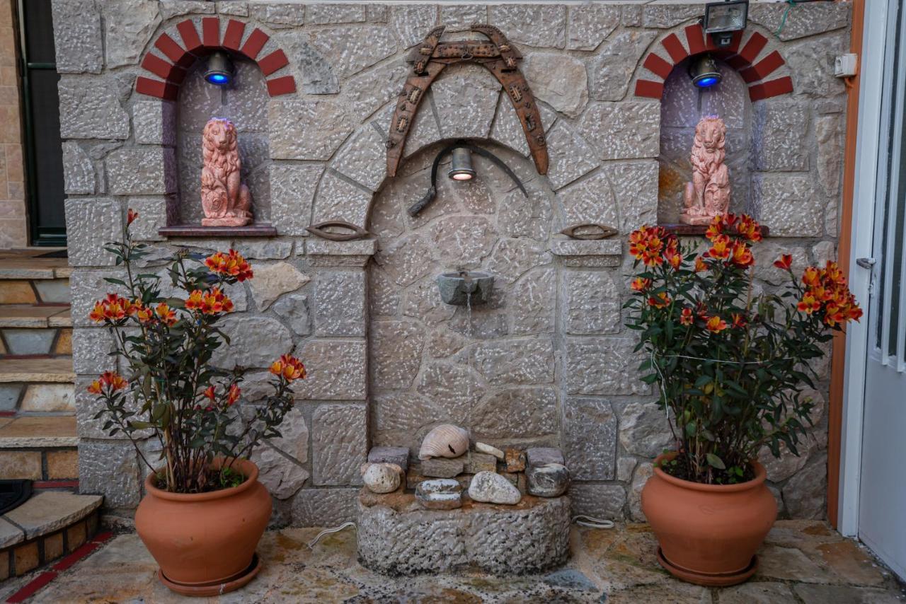 Rock Garden Villa Marantochori Екстер'єр фото