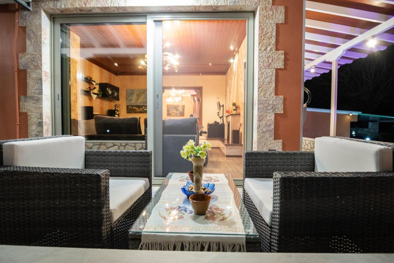 Rock Garden Villa Marantochori Екстер'єр фото