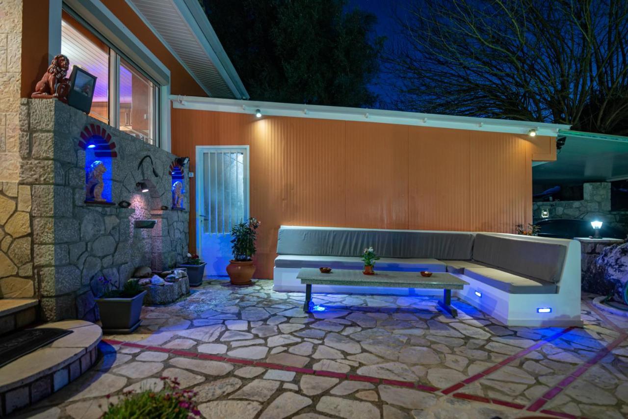Rock Garden Villa Marantochori Екстер'єр фото