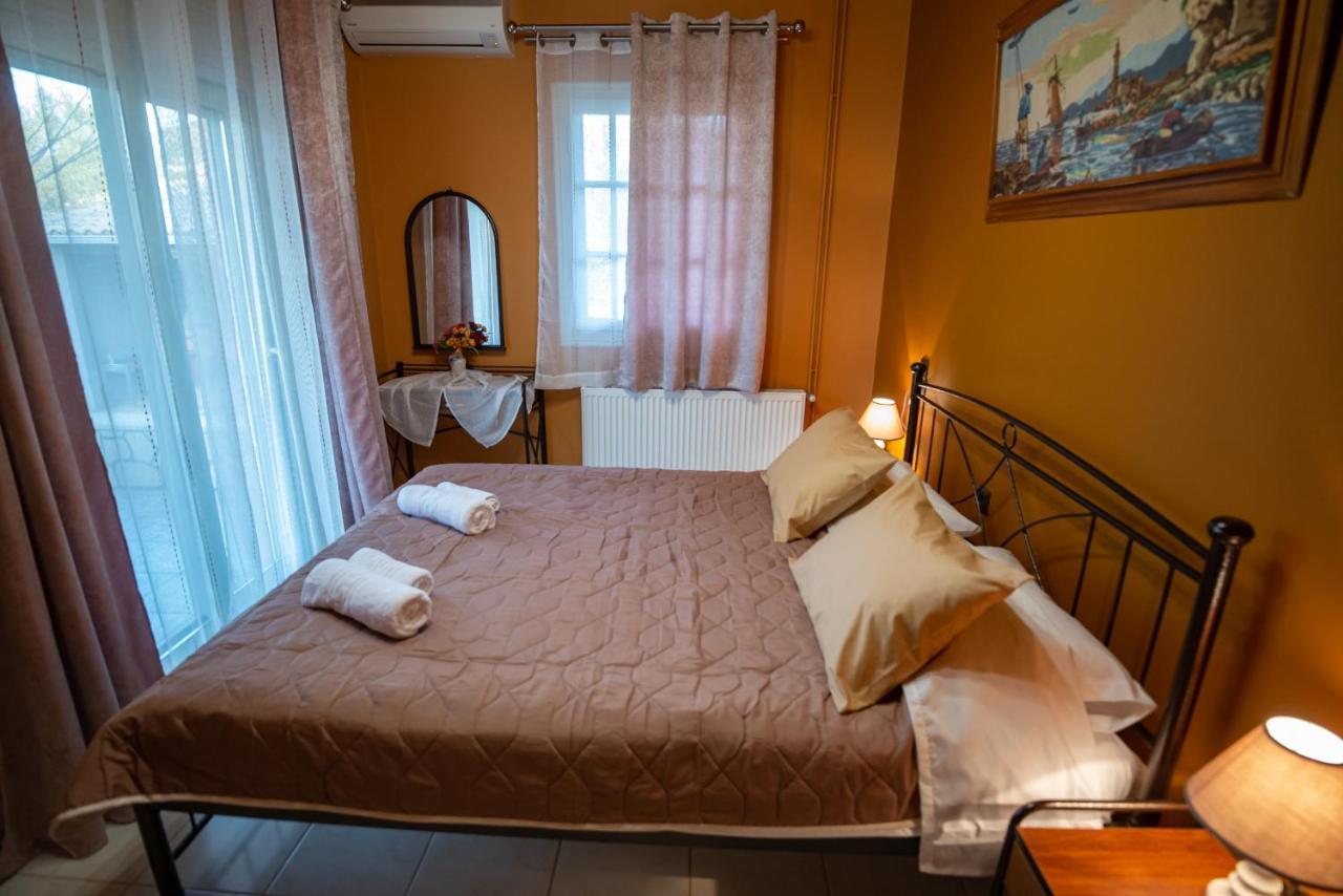 Rock Garden Villa Marantochori Екстер'єр фото