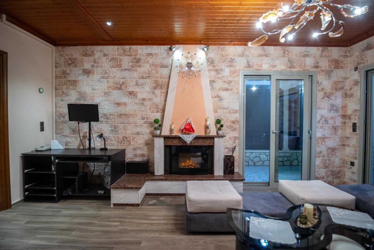 Rock Garden Villa Marantochori Екстер'єр фото