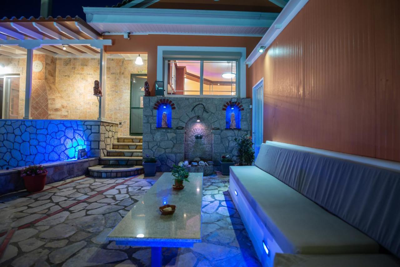 Rock Garden Villa Marantochori Екстер'єр фото