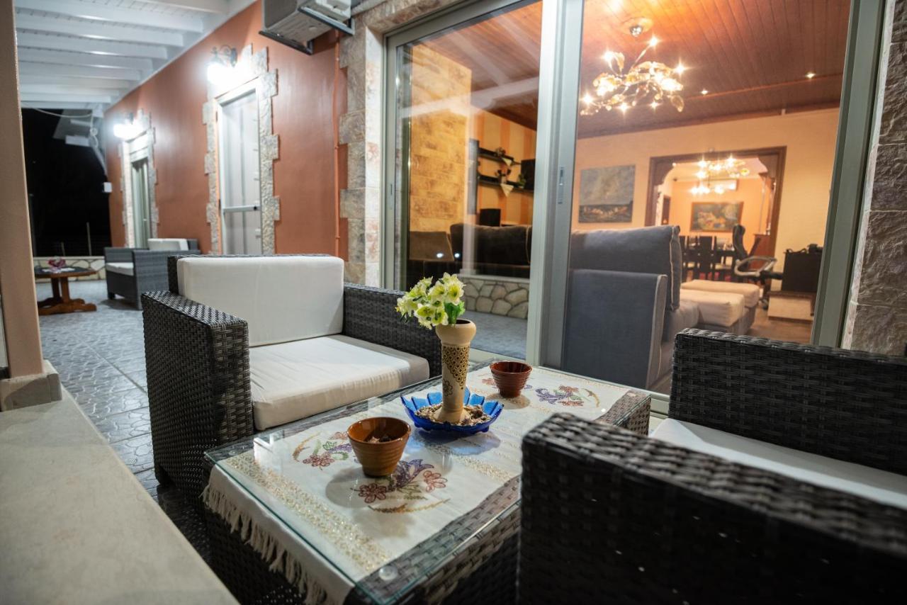 Rock Garden Villa Marantochori Екстер'єр фото